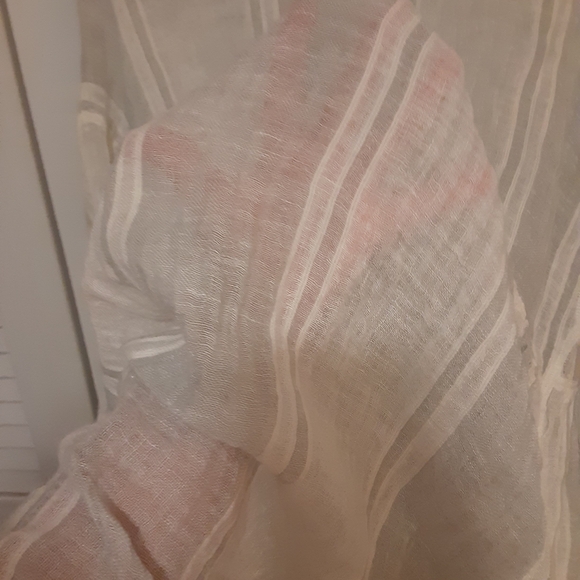 M by Design White Textured Blouse - Picture 9 of 9